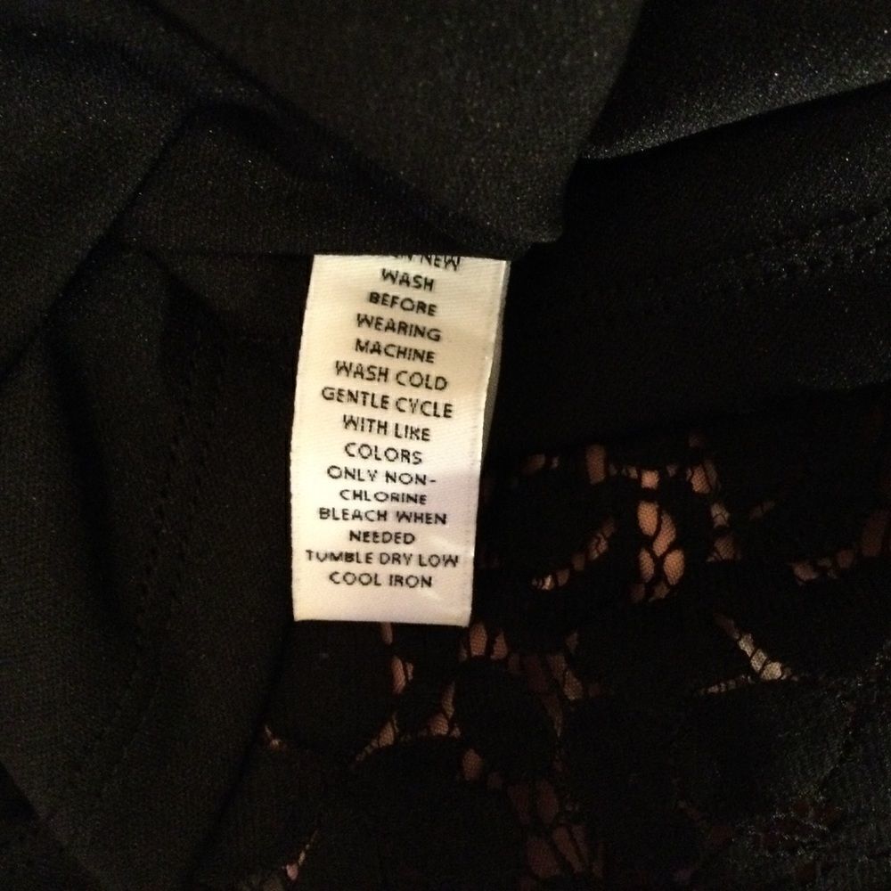 NWOT Style & Co. Line Black Lace Zippered Top Sz L - Picture 9 of 9